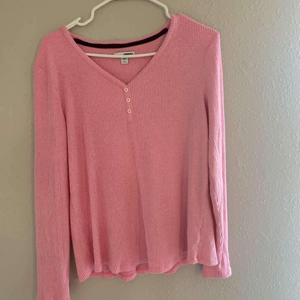 Women's Pink V-Neck Top